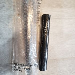 Avon Super shock mascara and Avon pro powder brush